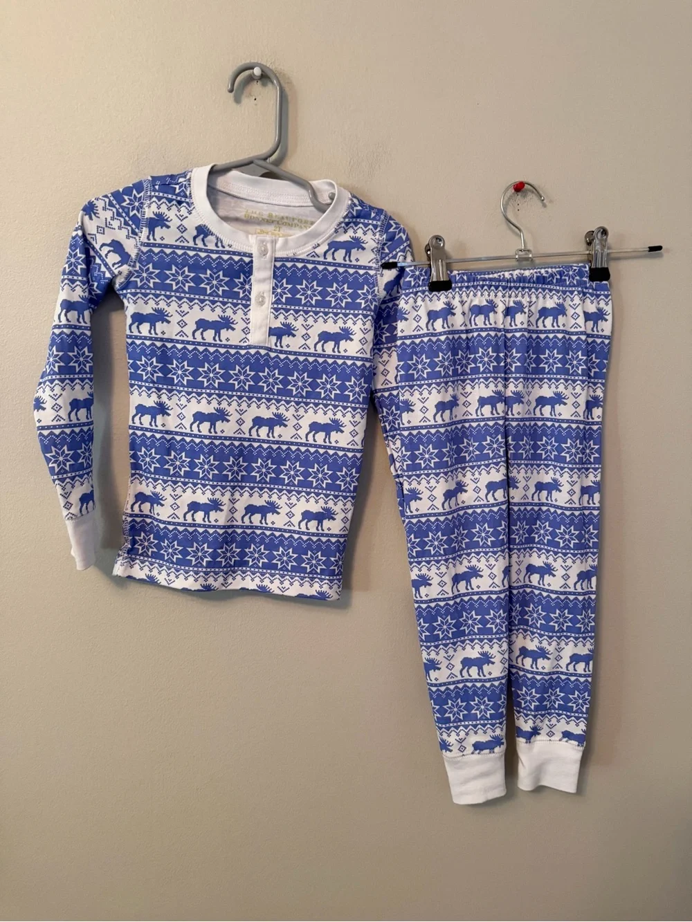 The Beaufort Bonnet Company Blue Reindeer and Snowflake Pajamas